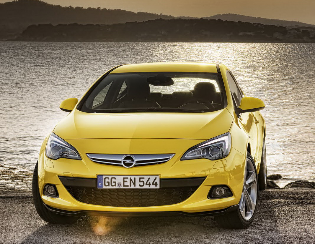 Opel Astra GTC 2012