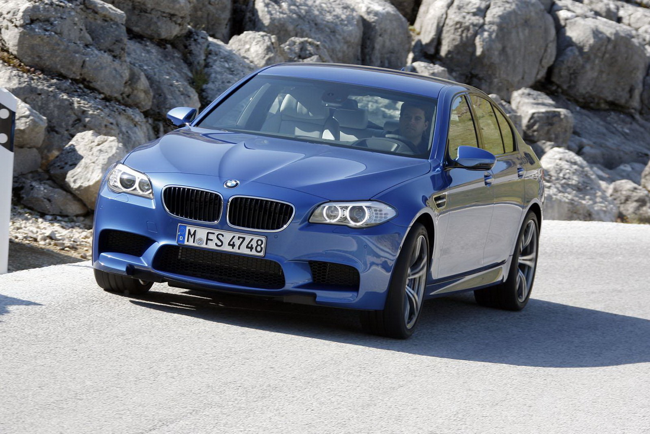 BMW M5 2012