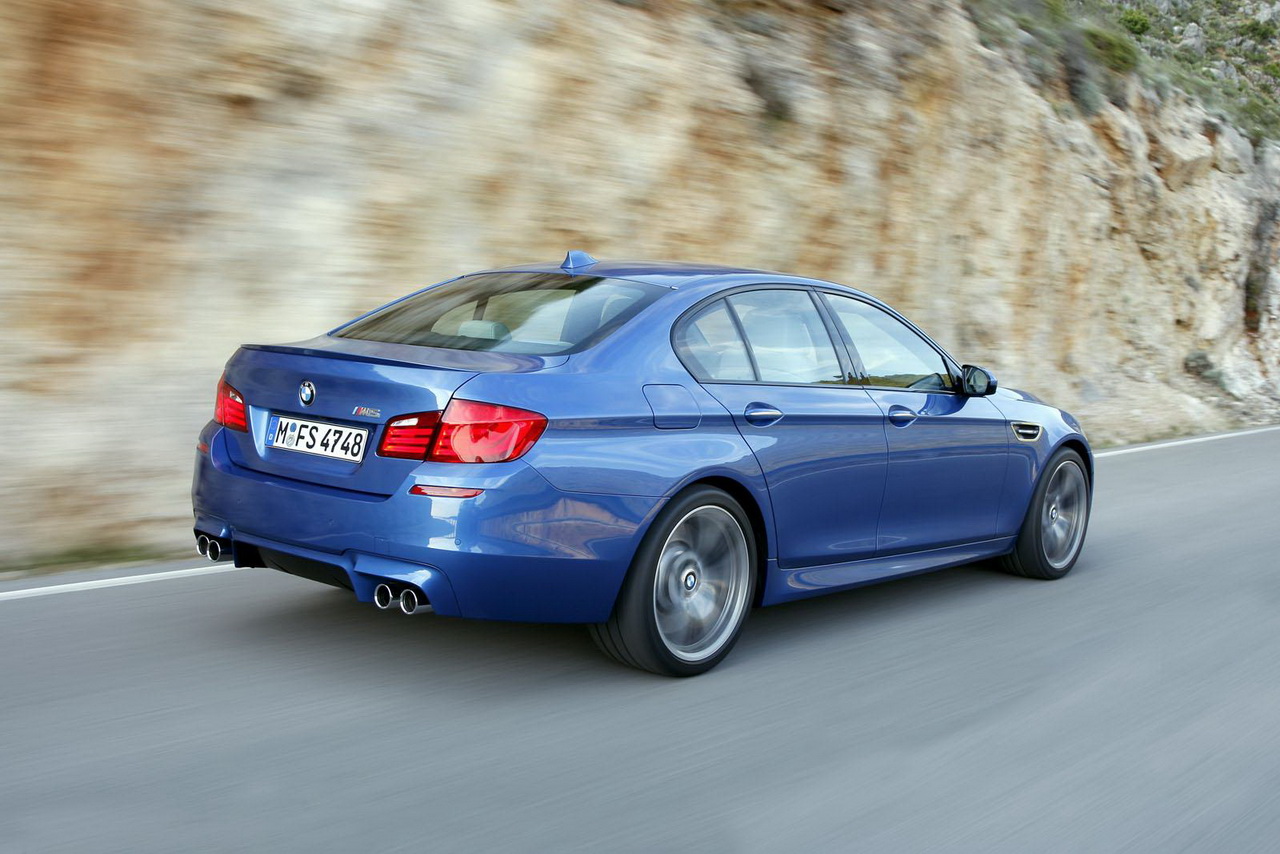 BMW M5 2012