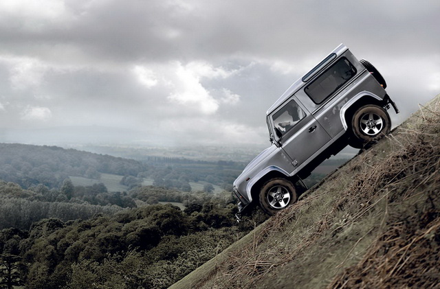 Land Rover Defender 2012