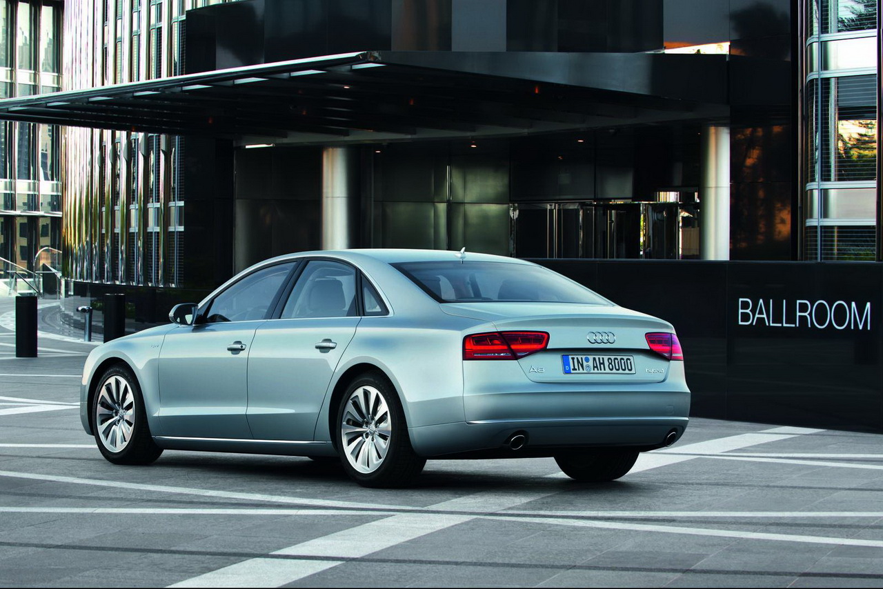 Audi A8 Hybrid 2012