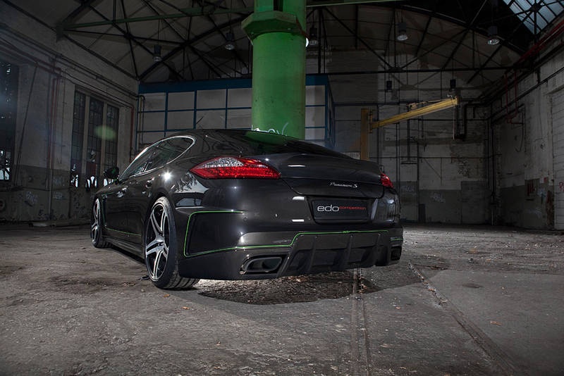 Porsche Panamera S Hellboy