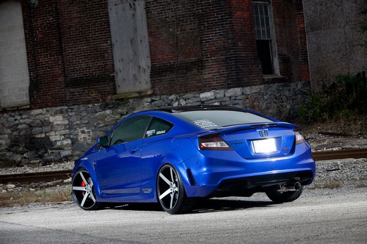 Honda Civic Si Coupe от Fox Marketing