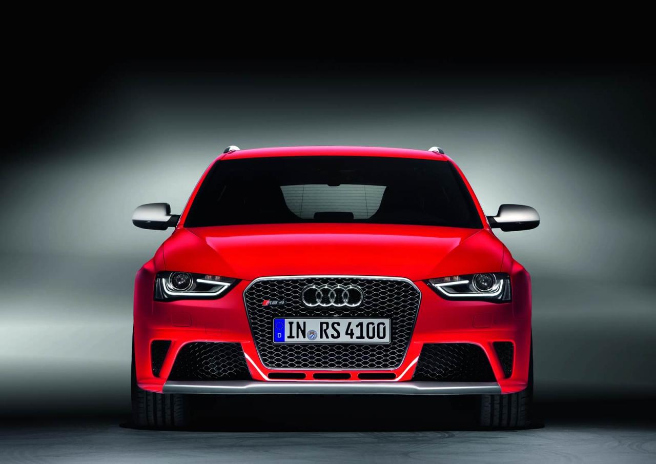 Audi RS4 Avant 2013