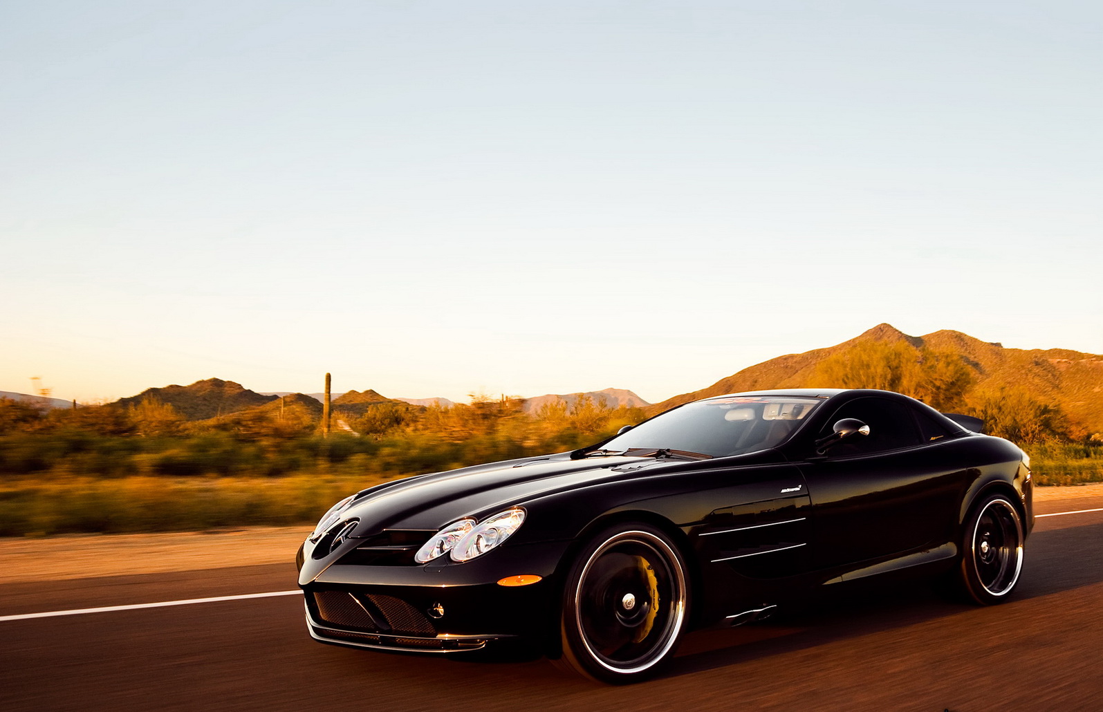 Mercedes-Benz SLR