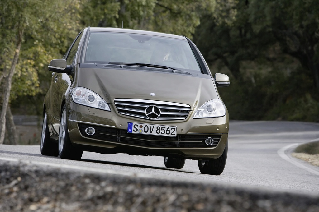 Mercedes A Class Facelift (нови сникми)