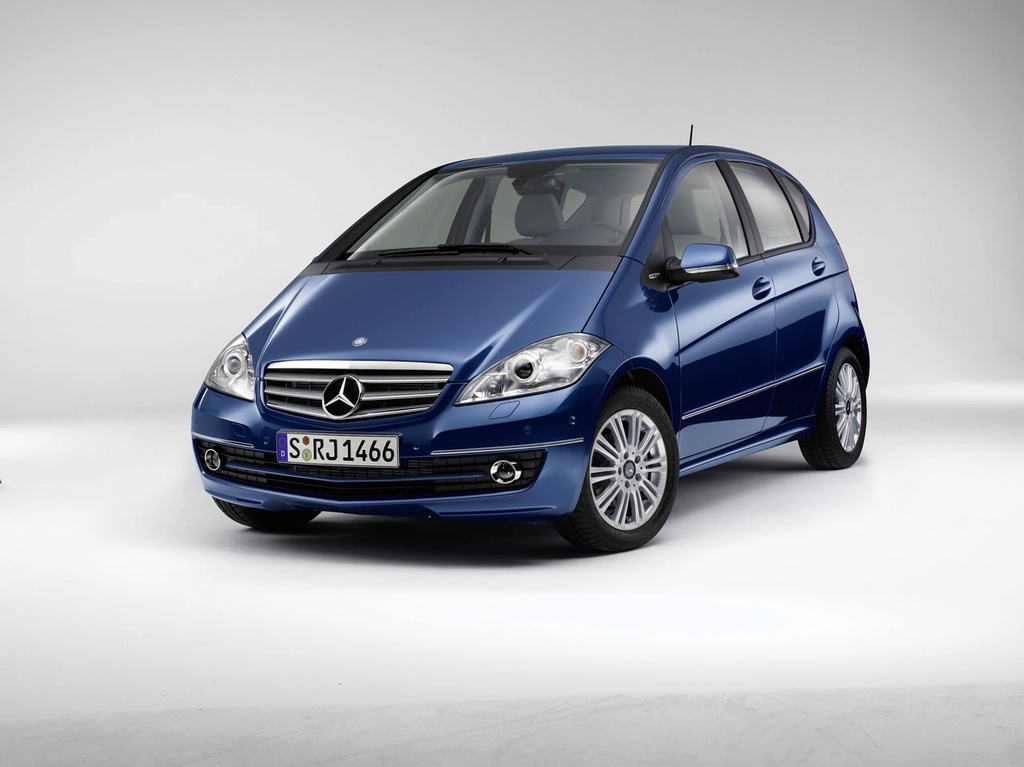 Mercedes A Class Facelift (нови сникми)