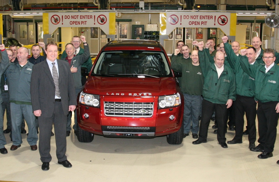 100 000 Land Rover Freelander 2