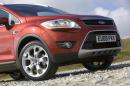 Ford Kuga (червен)