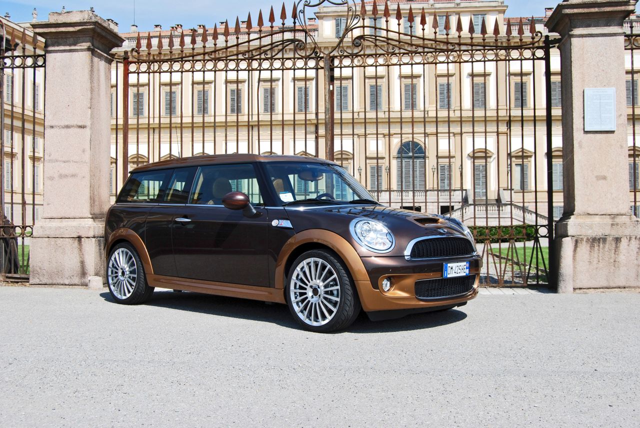 Mini