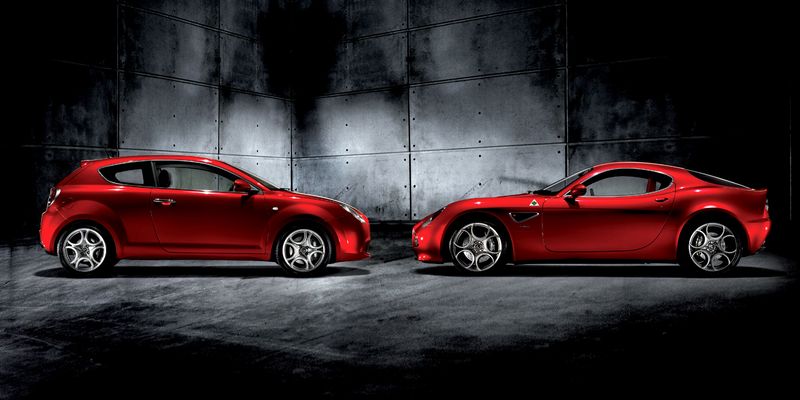 Alfa Romeo MiTo и 8C Competizione