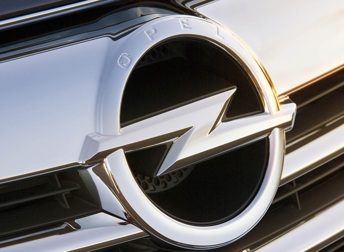 Новата емблема на Opel