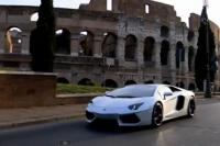 Lamborghini Aventador с нови грабващи клипове