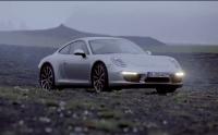 Грабващ клип на новото Porsche 911 Carrera S